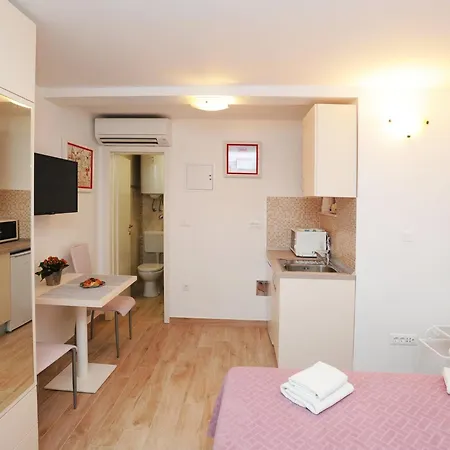 Nika Family - Basic With External Terrace And Sea View A5 Apartament Dubrownik