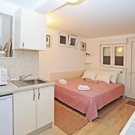 Nika Family - Basic With External Terrace And Sea View A5 Daire Dubrovnik
